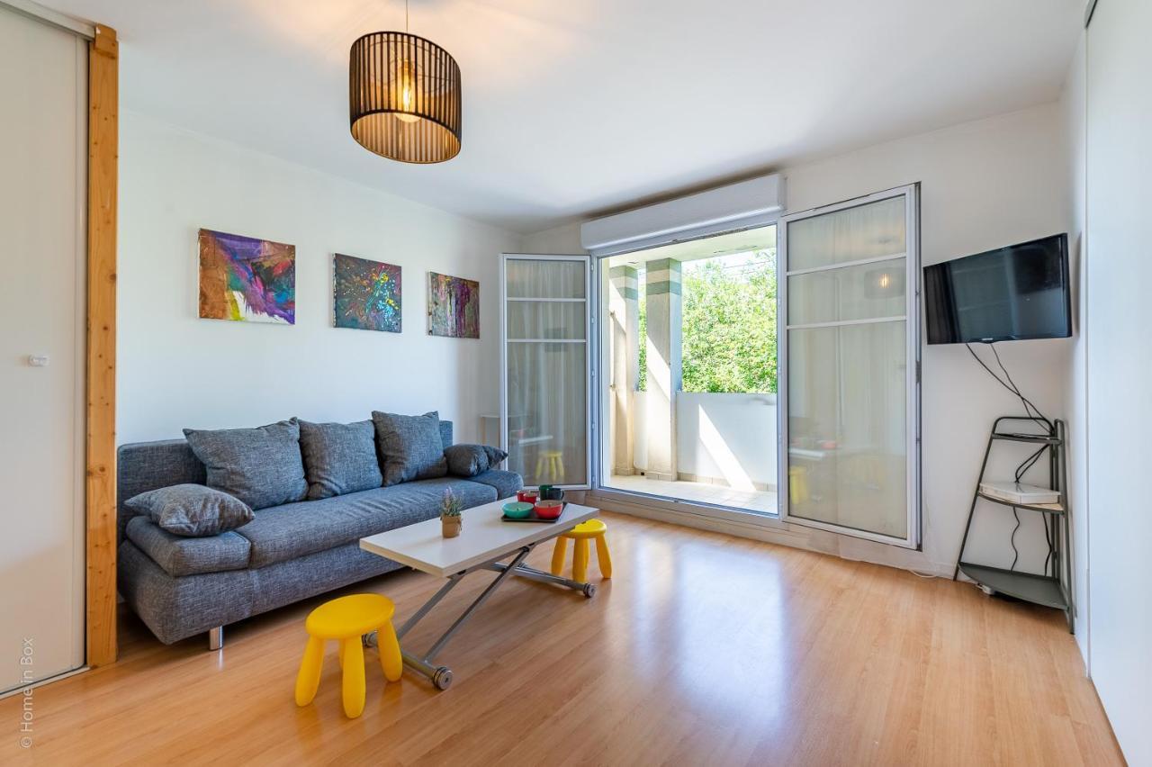 Cozy Corner Apartment Montevrain Exterior photo